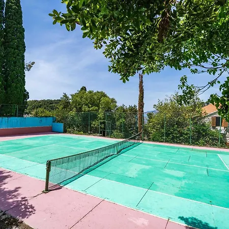 Apartman & Mara & Petrunjela - One Bedroom With Terrace And Sea View *