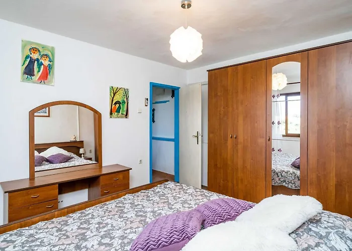 & Mara & Petrunjela - One Bedroom With Terrace And Sea View Daire